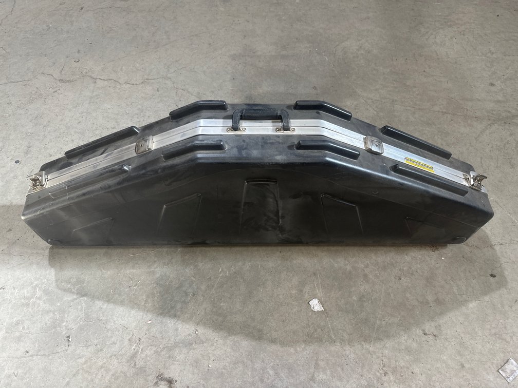 Molded Hard-Shell Bow Case with Aluminum Trim