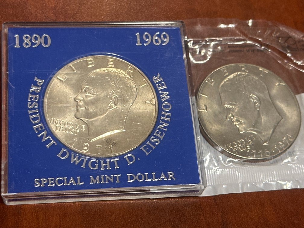 Two Eisenhower Dollar Coins, 1971 and Bicentennial Dollar