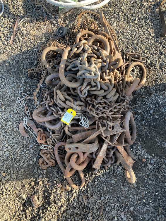 Heavy-Duty Steel Chains, Hooks, and Rigging Hardware