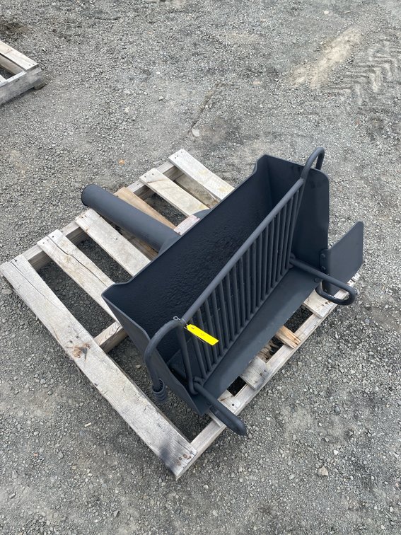Pilot Rock TN #10 Metal Grill by R.J. Thomas Mfg. Co.