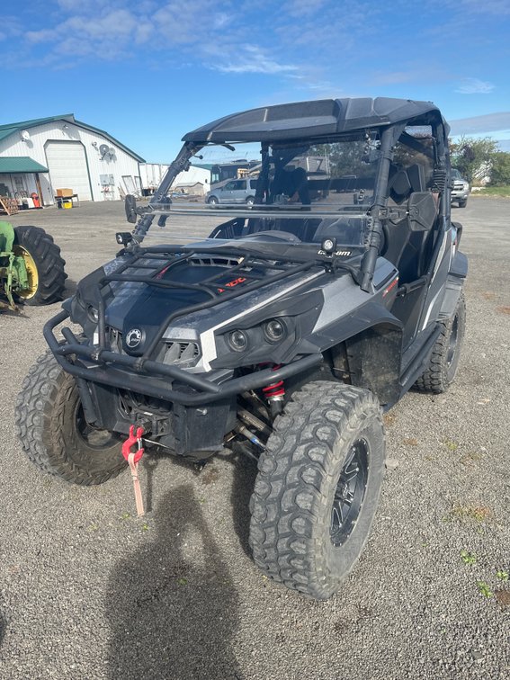 2016 Can-Am Commander XT Motorcycle