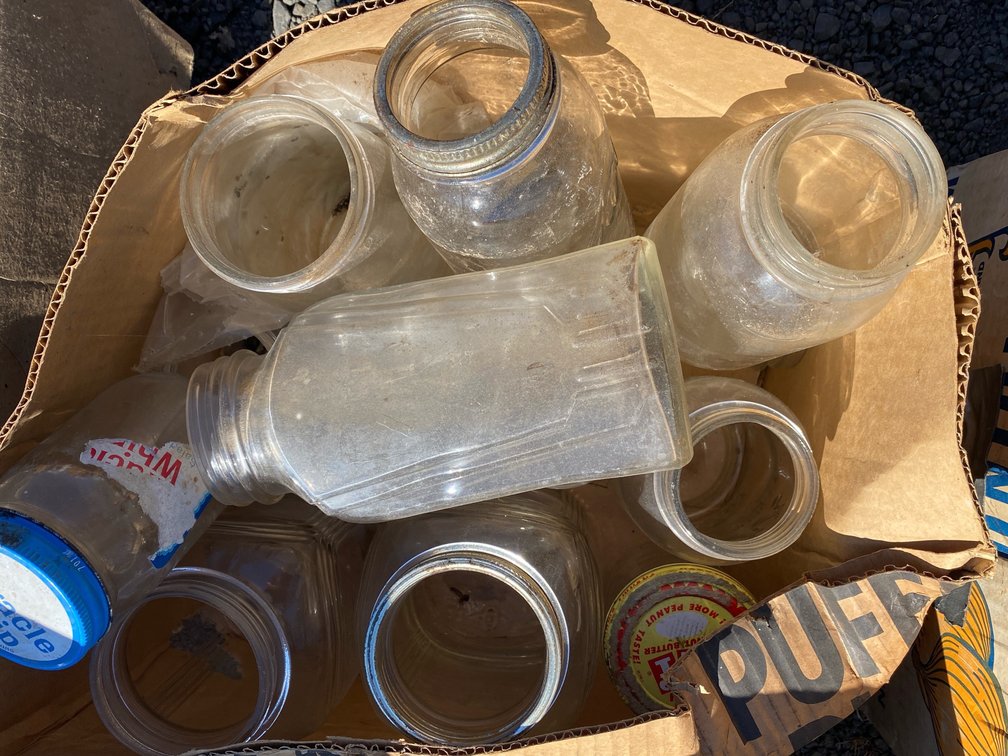 Clear Glass Food and Canning Jars with Metal Lids