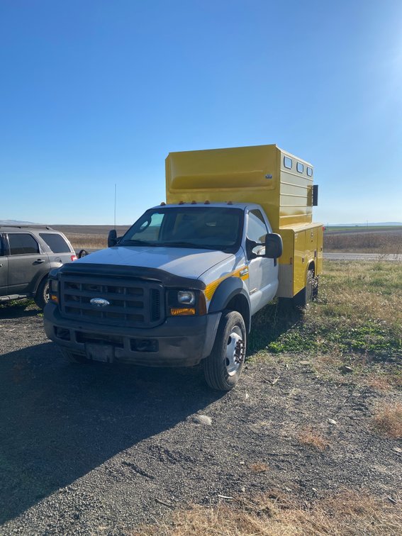 2006 Ford F-450 Pickup Truck