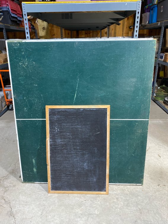 Lot 592