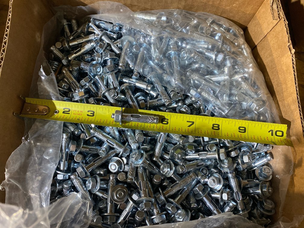 Lot 600