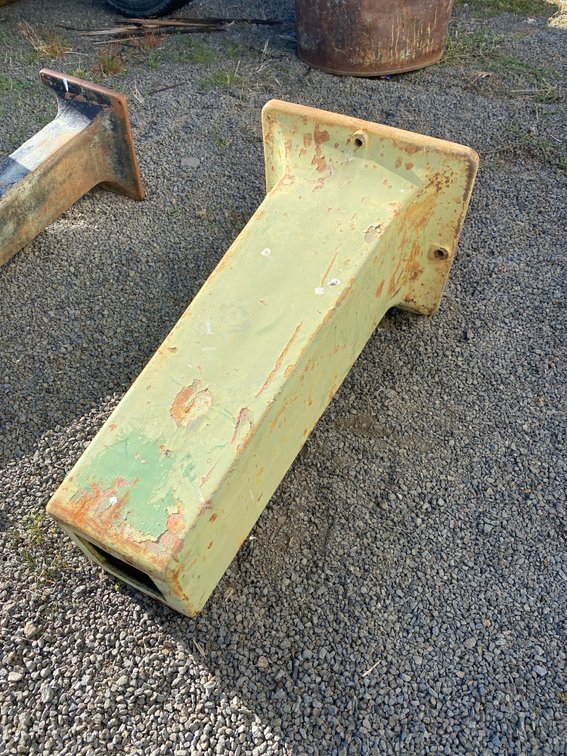 Lot 387