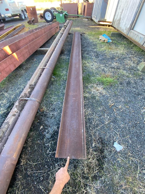 Lot 401