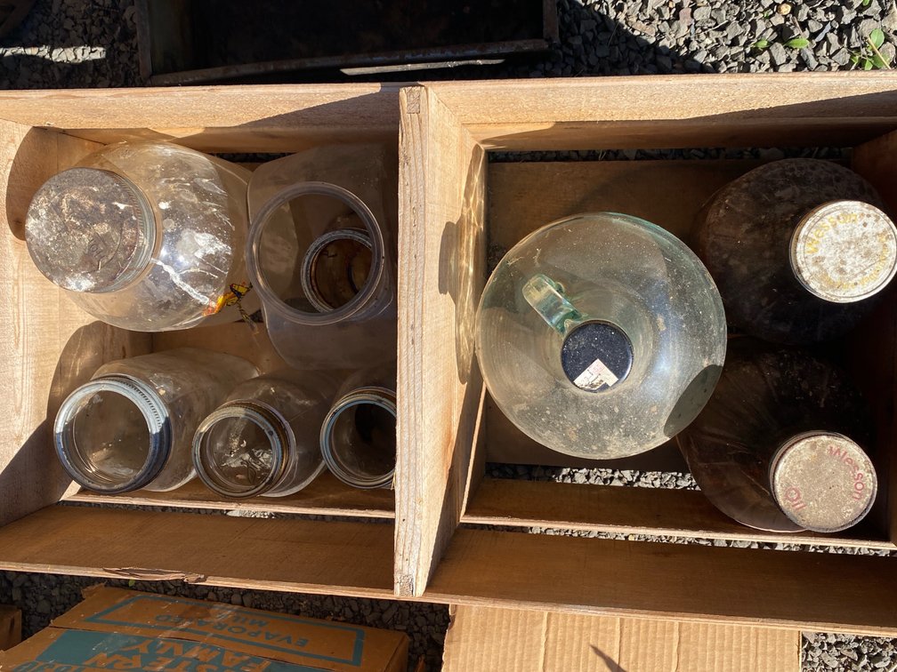 Ventura Life Wooden Citrus Crate with Glass Jars and Jugs