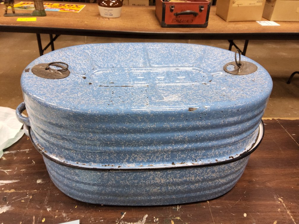 Reed, blue granite roaster with insert
