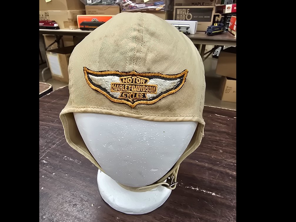 Harley Aviators style cap.