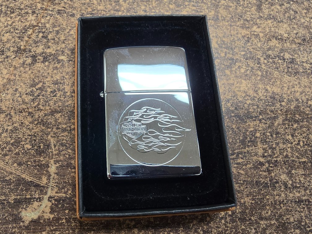 Zippo Harley lighter