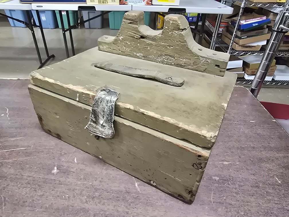 A simple but appealing range box.
