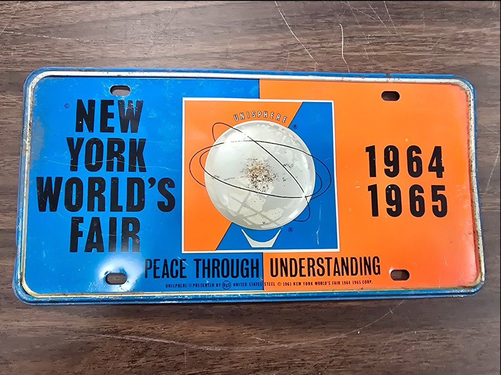 New York World's Fair 1964, souvenir license plate.