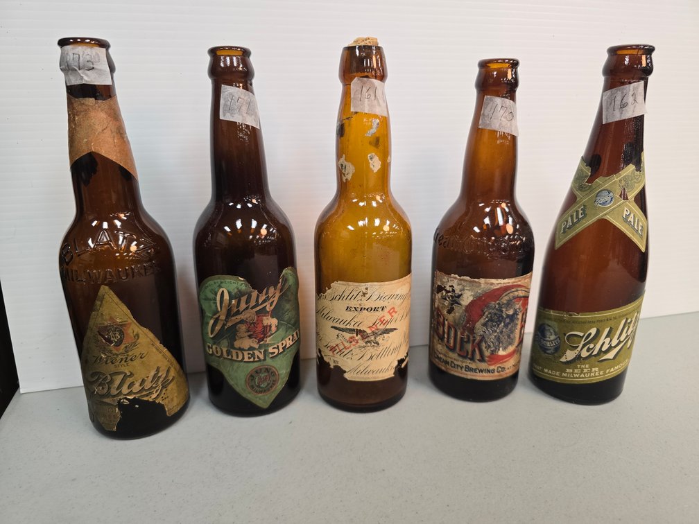 Image for November Online Breweriana Auction