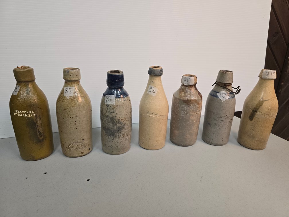 Image for November Online Breweriana Auction