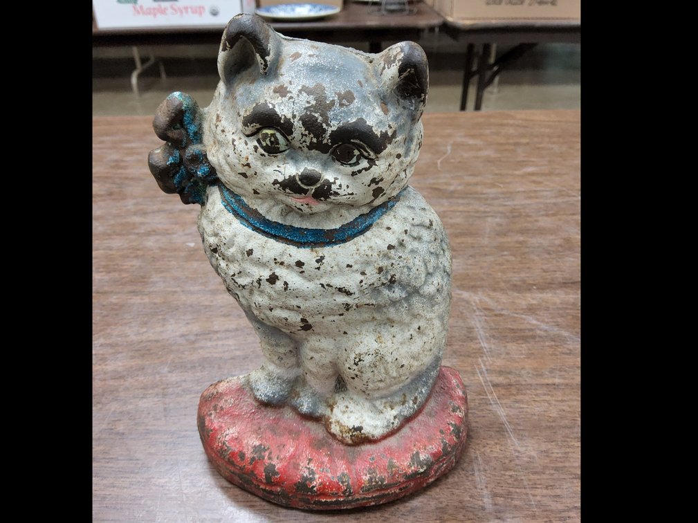 Cast iron cat door stop