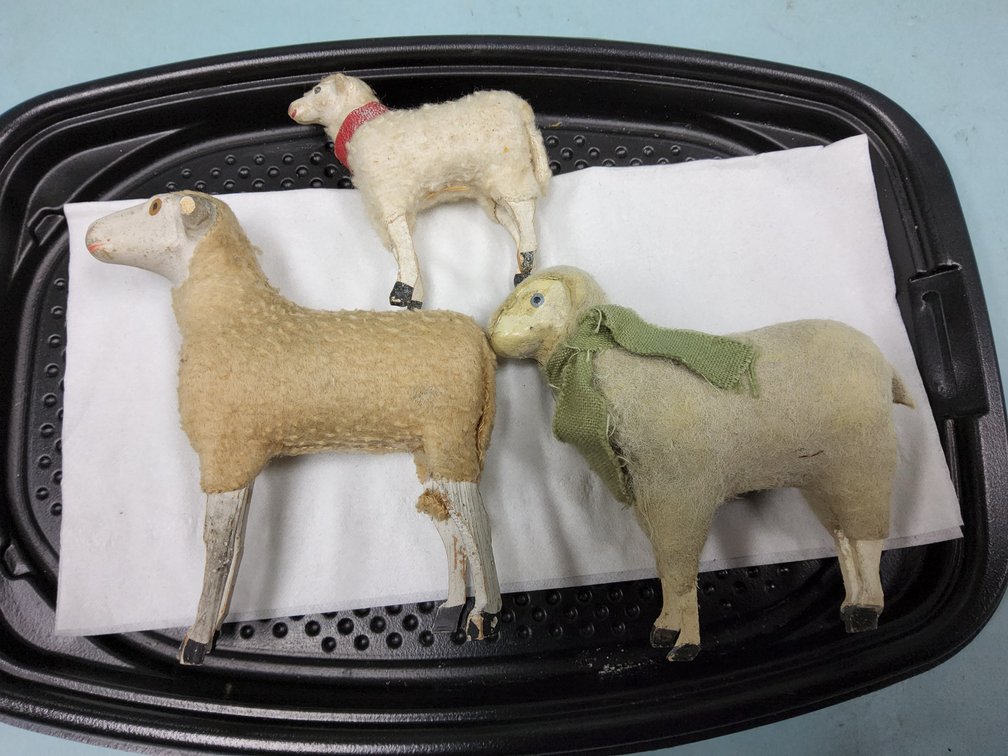3 stick leg cotton sheep