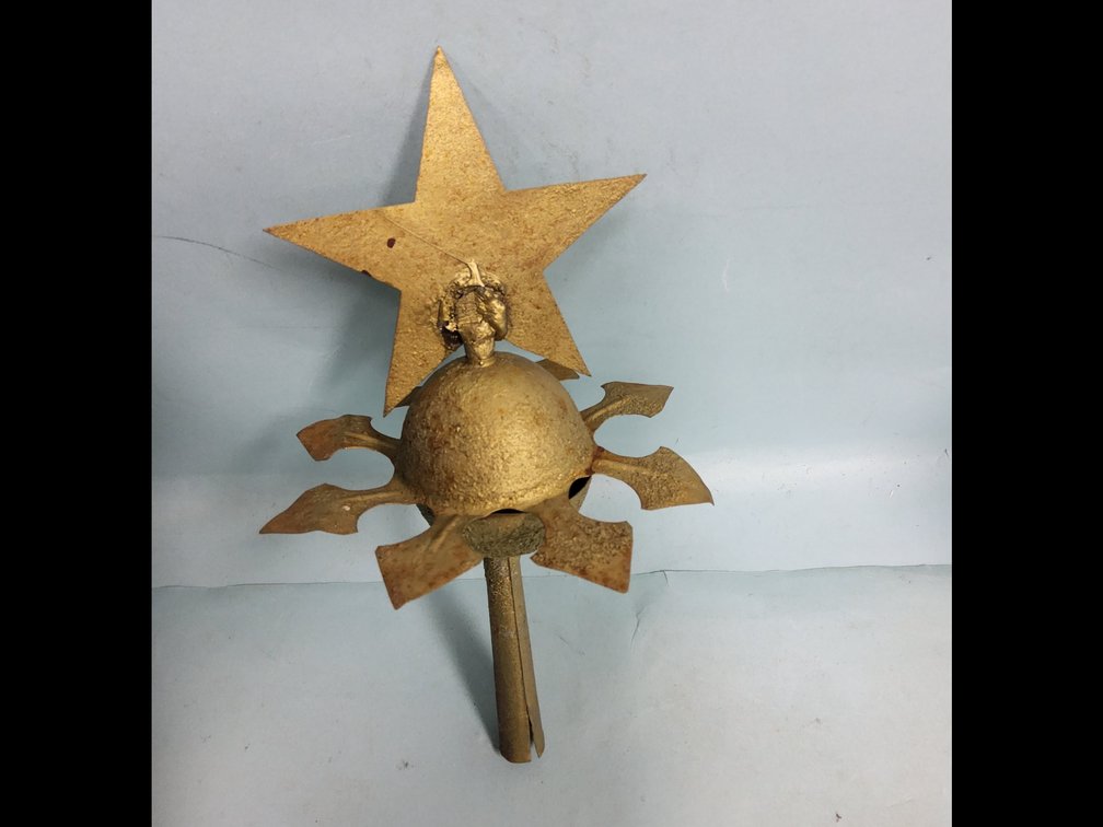 Tin tree topper