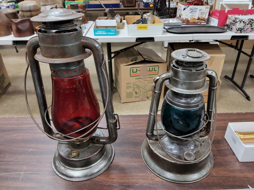 Dietz No. 2 Blizzard and Little Giant 70 hour lanterns