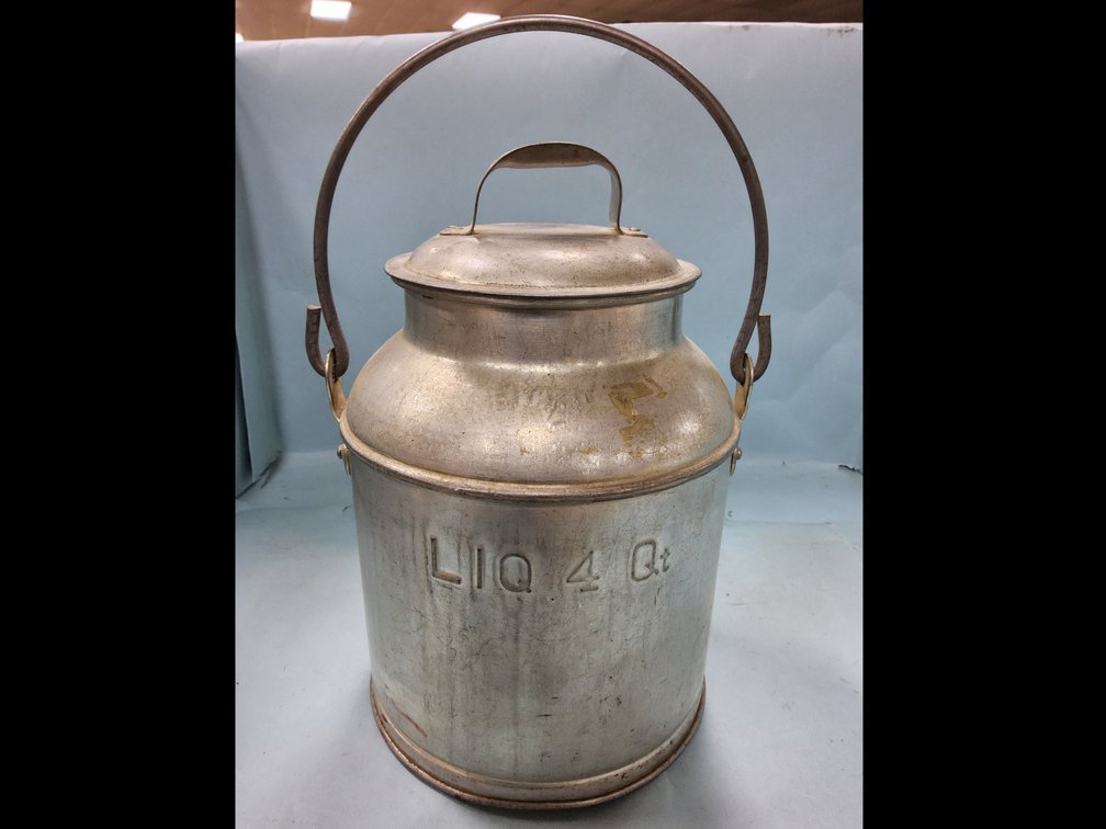 4 quart cream can