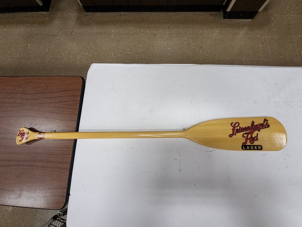 Leinenkugel Red canoe paddle