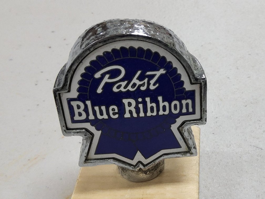 Pabst tap knob