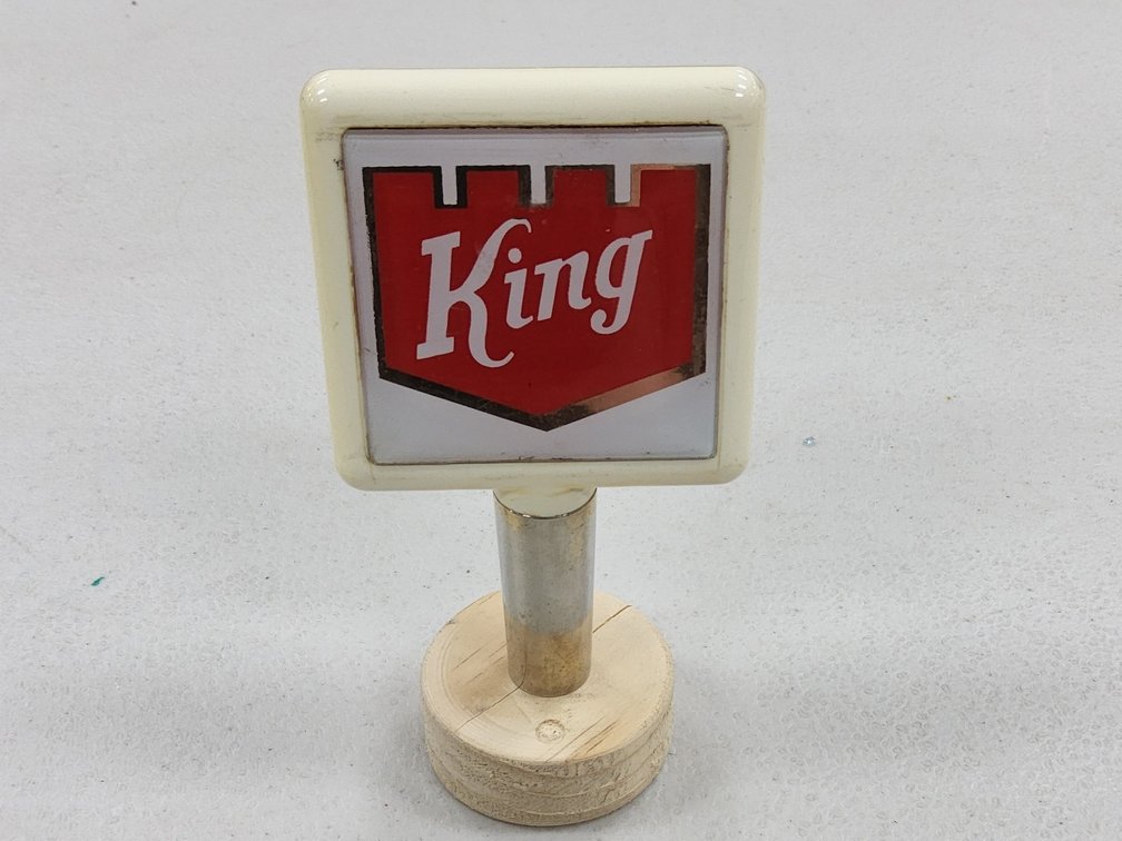 Kingsbury tap knob