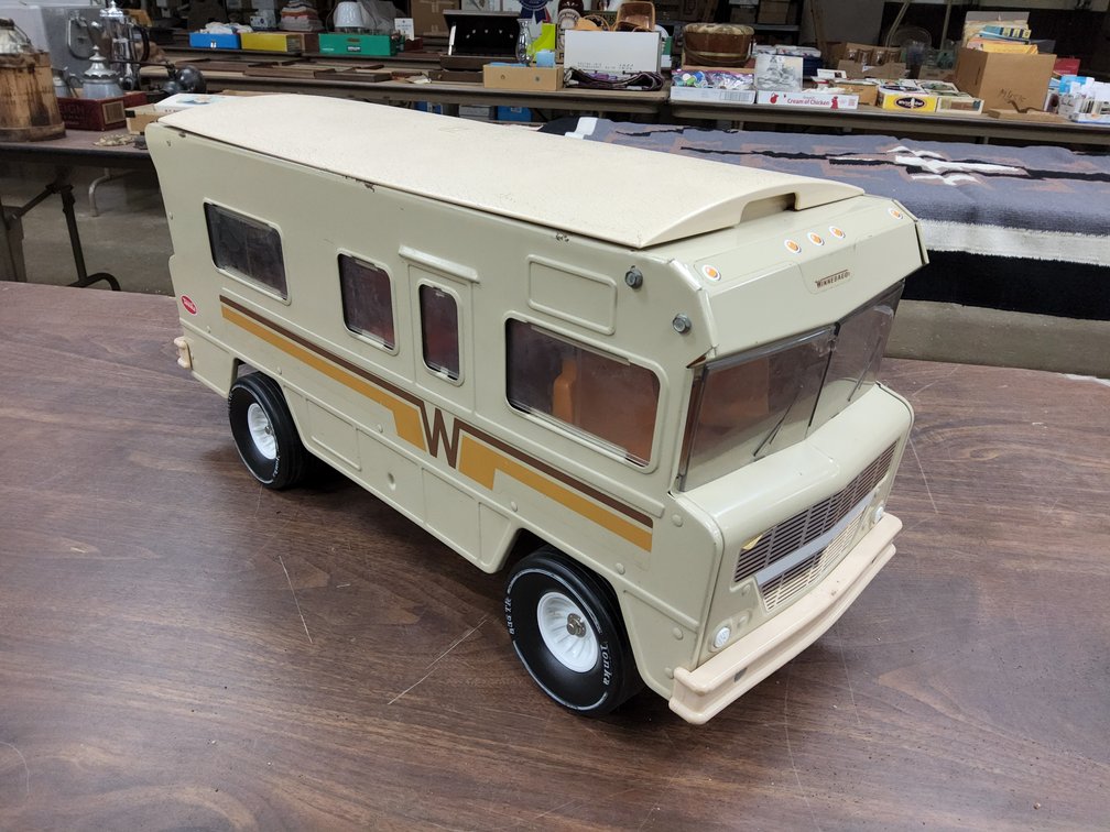 Tonka Winnebago camper