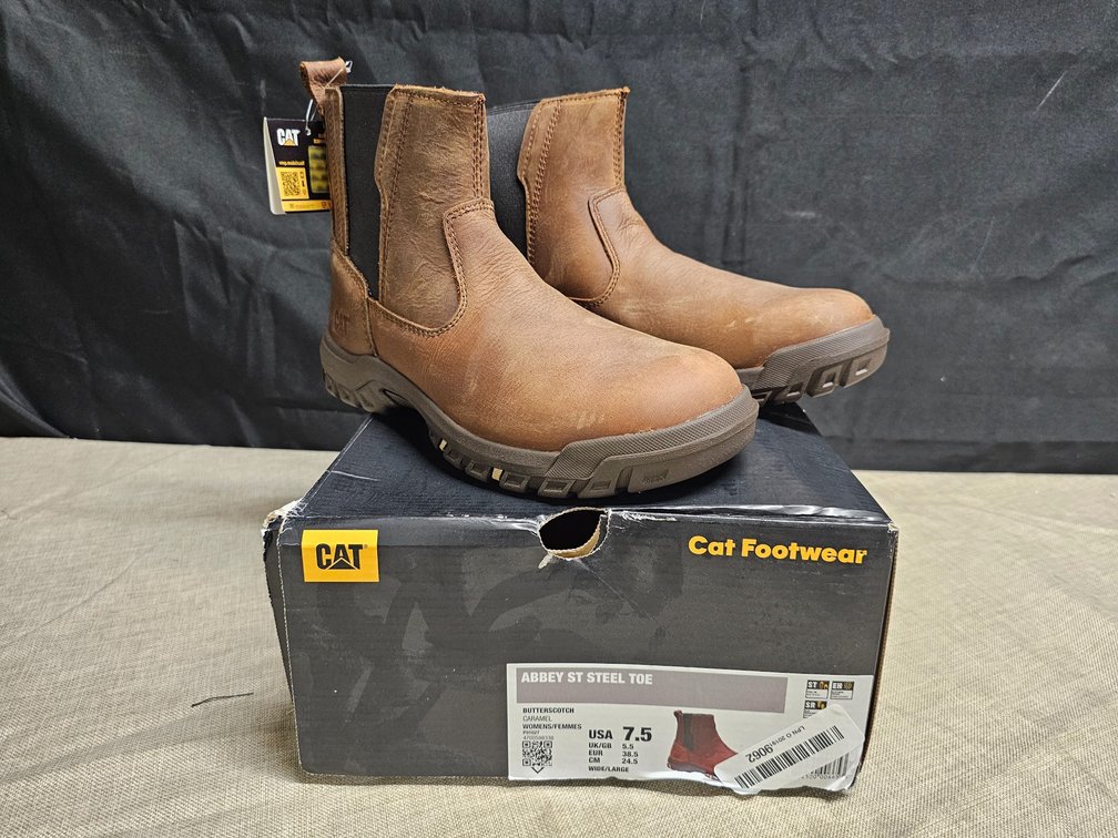 Women's 7.5 CAT Abbey Steel Toe 