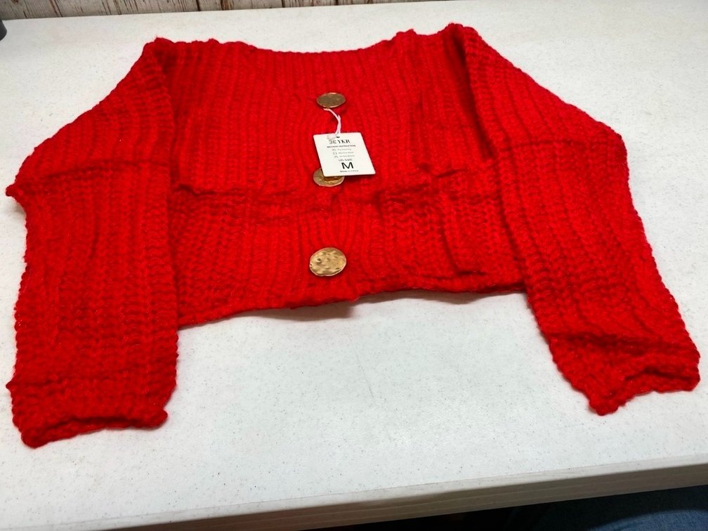 Womens Medium Sweater