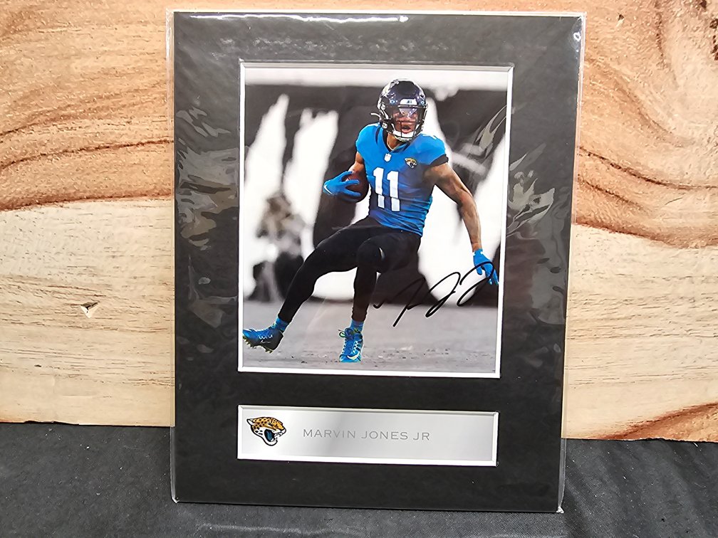 Marvin Jones Jr Pre Printed Signature Signed Mounted Photo Display Printed Autograph Picture