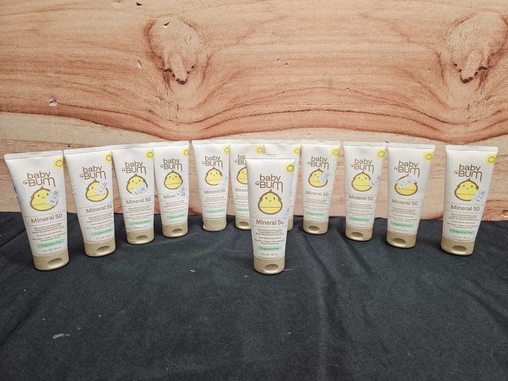 (12) Baby Bum Mineral 50 Sunscreen Lotion