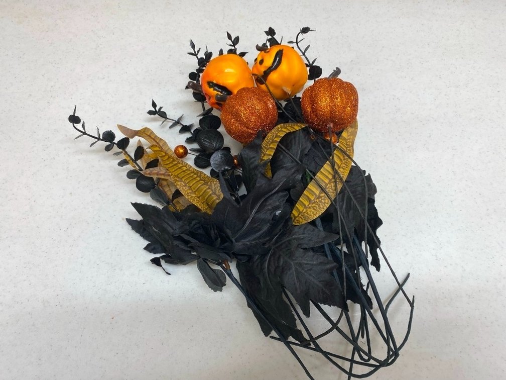 Halloween Decor