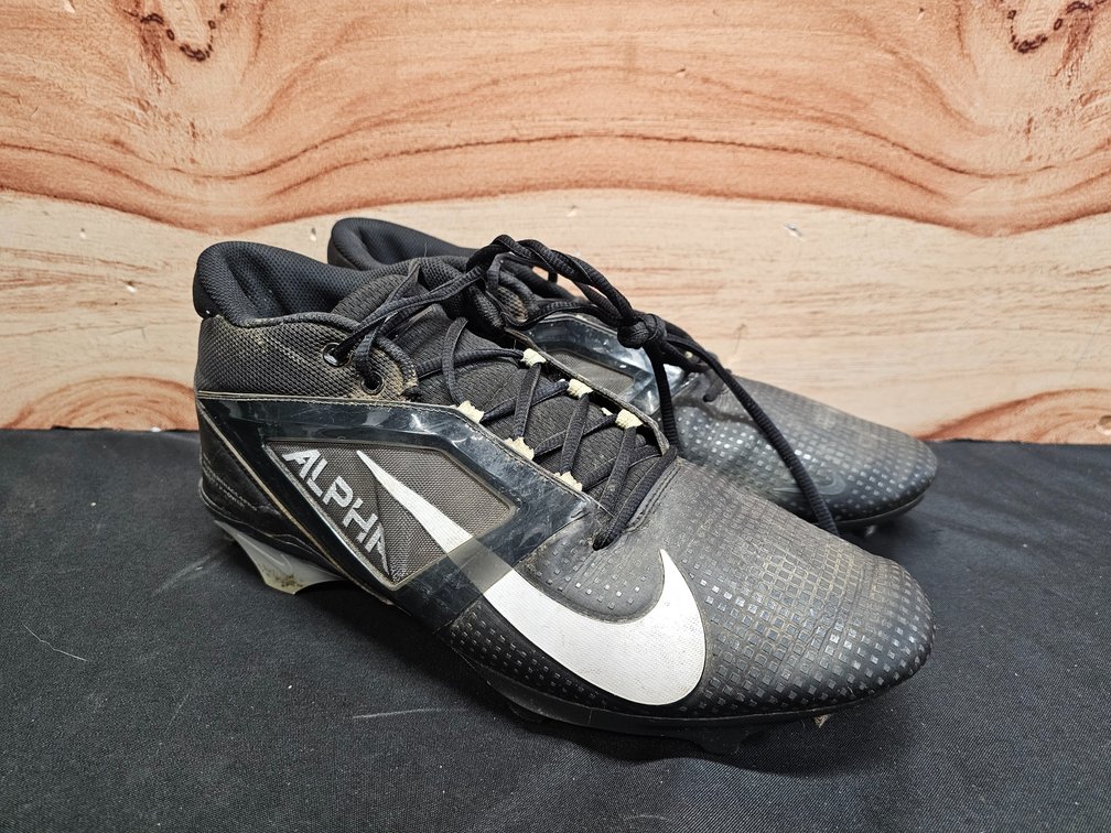 Men's 14 Alpha Football Cleats