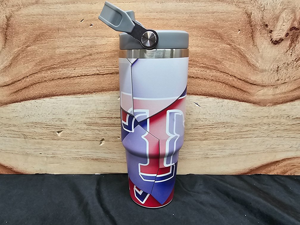 30oz Flip Straw Tumbler