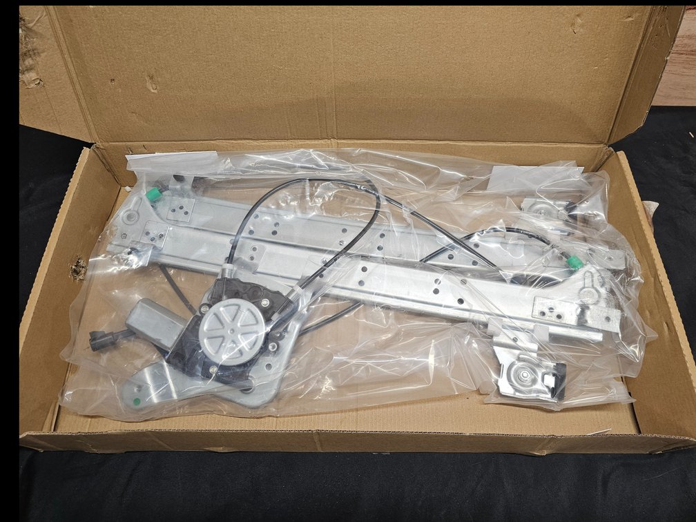 741-578 Rear Driver Side Power Window Regulator with Motor Assembly Replacement for 00-06 Chevy Silverado Suburban Avalanche, 02-06 Cadillac Escalade ESV EXT, GMC Yukon XL/Sierra