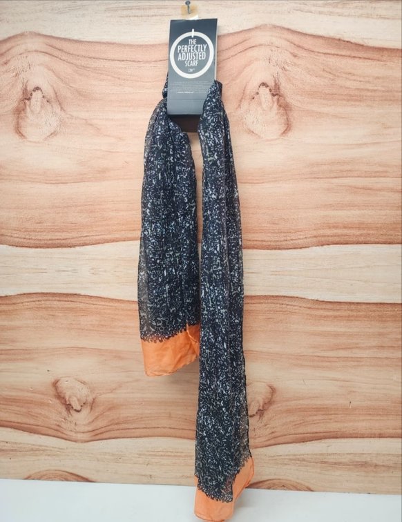 D&Y Scarf