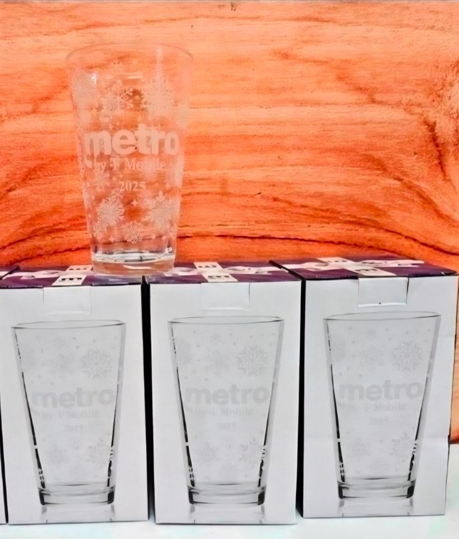 (3) Glass Metro Branded Pint Glasses