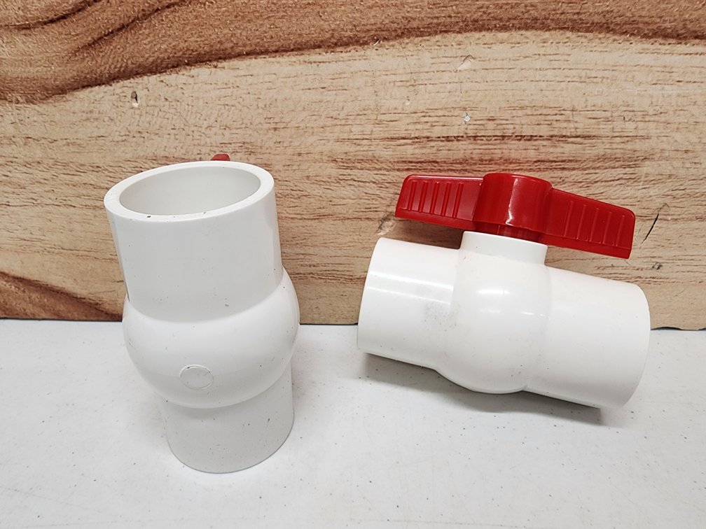 2 1-1/2in UPVC Valve