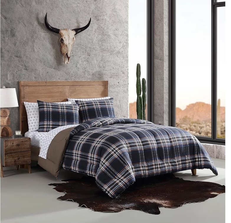 Wrangler- Queen Duvet Cover Set, Soft & Reversible Bedding, Yellowstone Inspired, 3 Piece Bed Set with Matching Pillowcases (City Flats Plaid Blue)