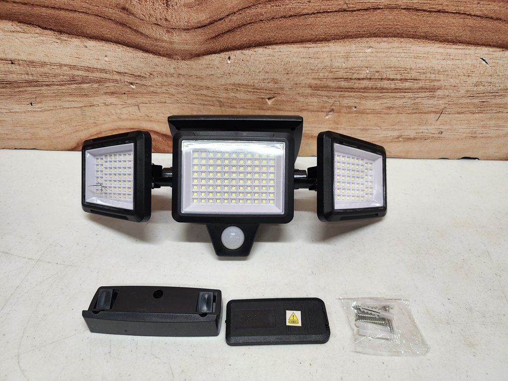 Outdoor LED Solar Security Light