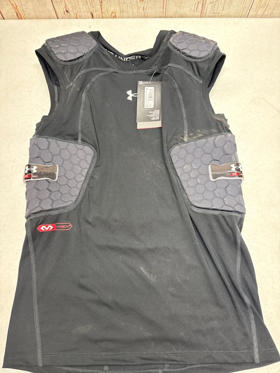 Adult M Under Armour Pro 5 Pad Top