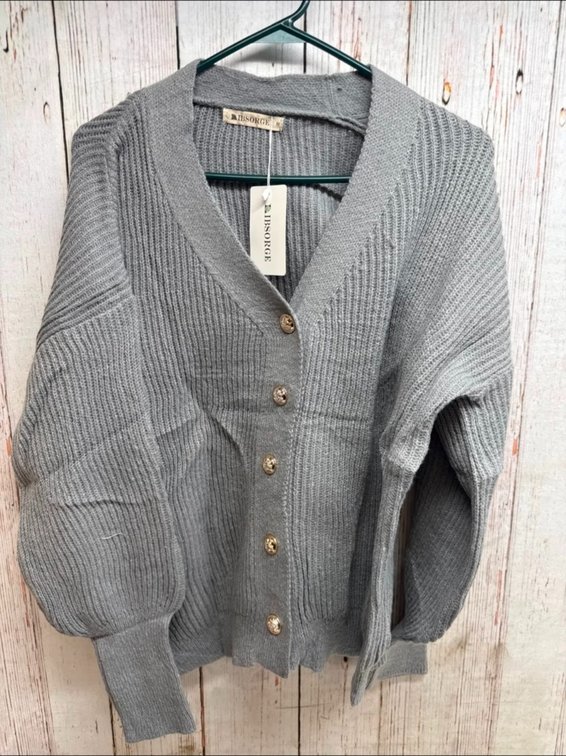 Size M womens Libsorge button down vcut sweater