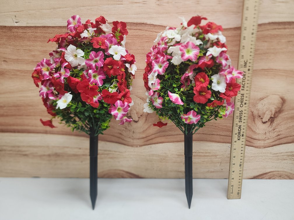 2 Artifical Flowers w/ground stakes