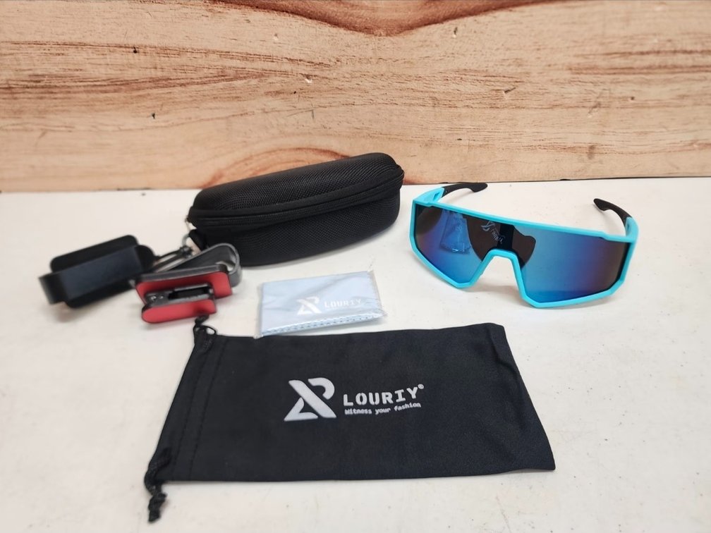 Polarized Sunglasses w/ 2 Visor Sunglasses Holder
