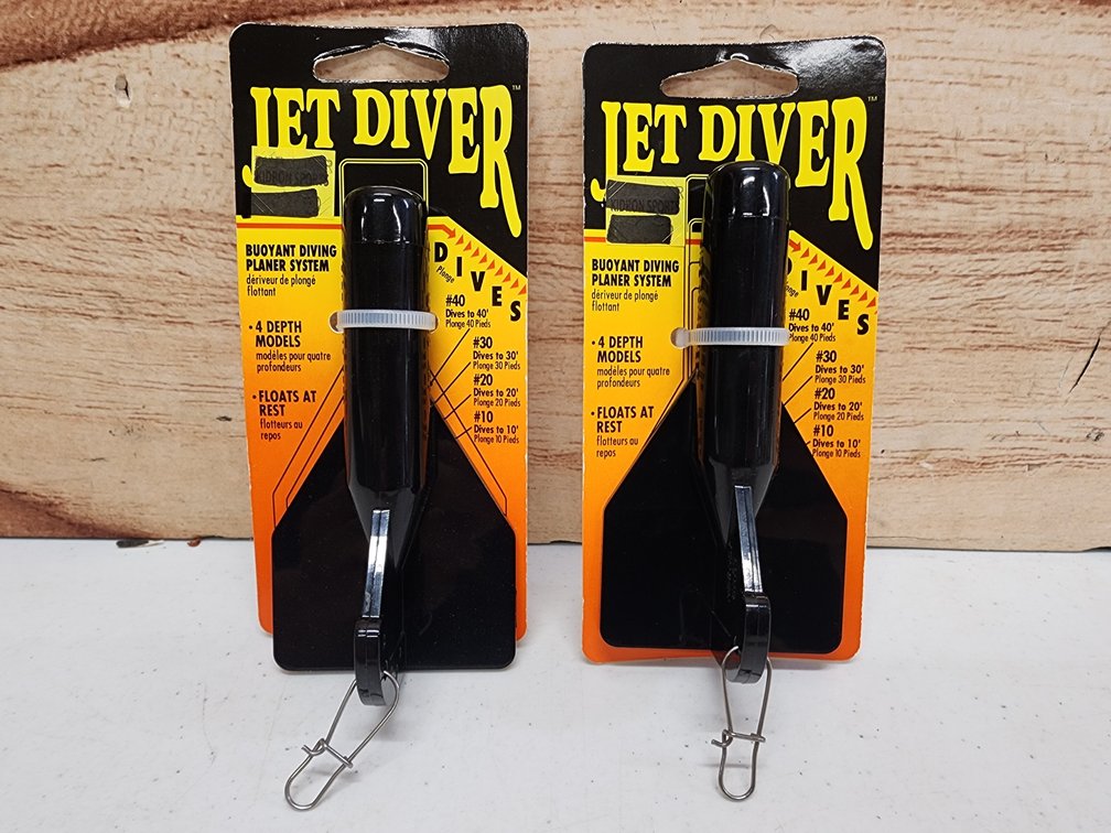 (2) Jet Diver