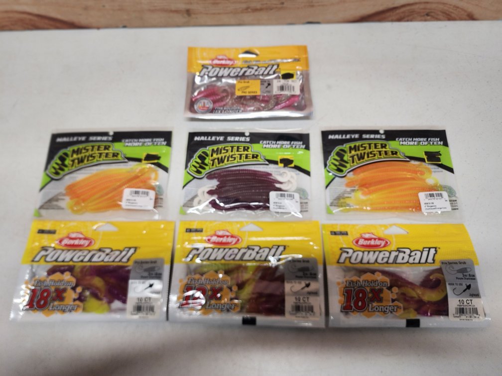 (4) Berkley Grub 10ct & (3) Mister Twister 10ct