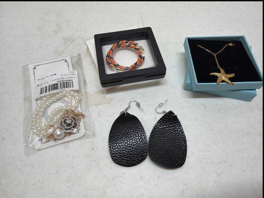 Jewelry lot