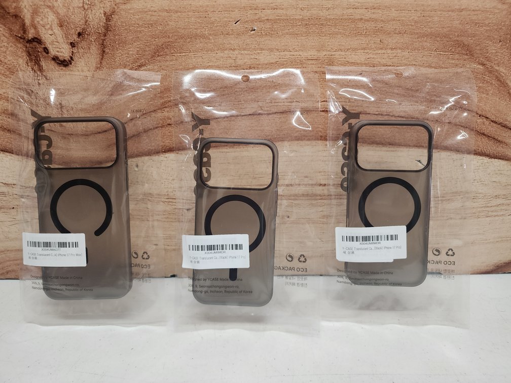 (3) Y -Case Translucent iPhone 17 Pro Max Case