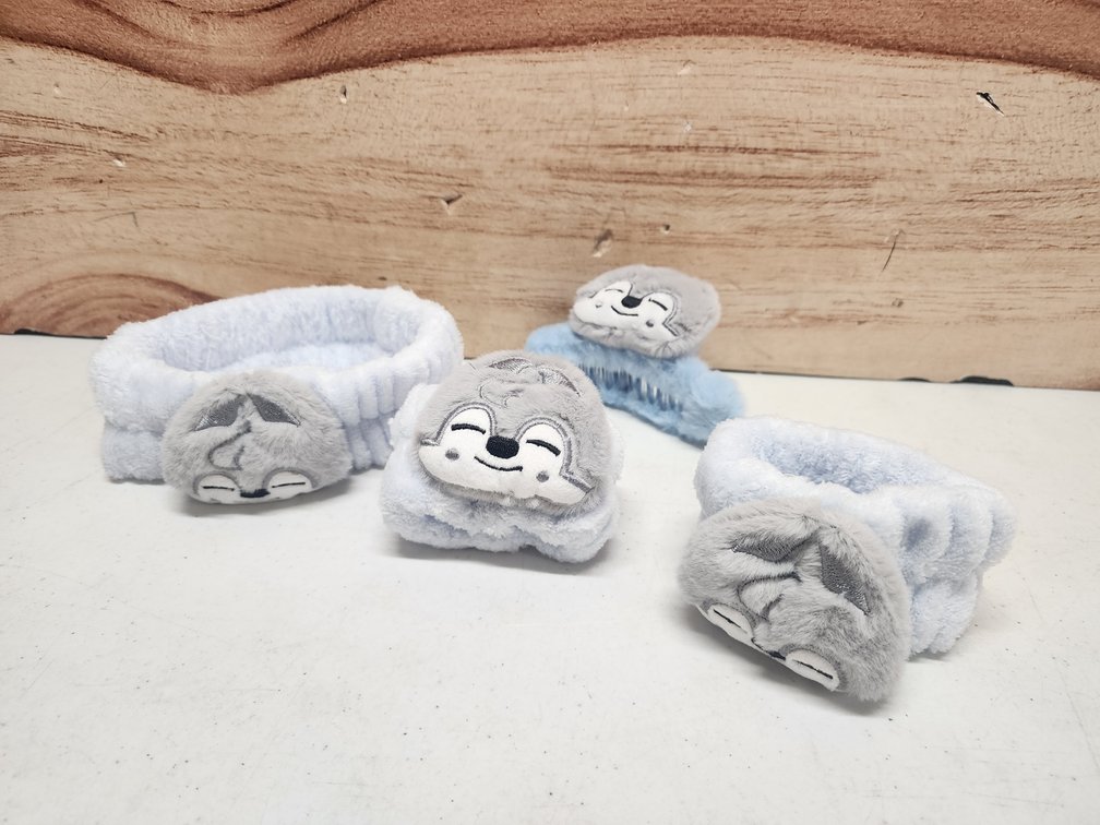 Hair Clips and Headbands Set Wolf